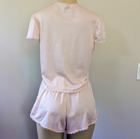 Vintage 70s Pasel Pink Satin and Lace Babydoll Nightie Set - Picture 4 of 17